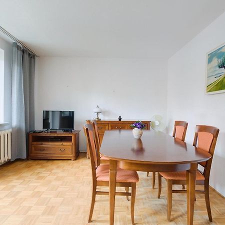 Spacious Apartment In Green Location Βαρσοβία Εξωτερικό φωτογραφία