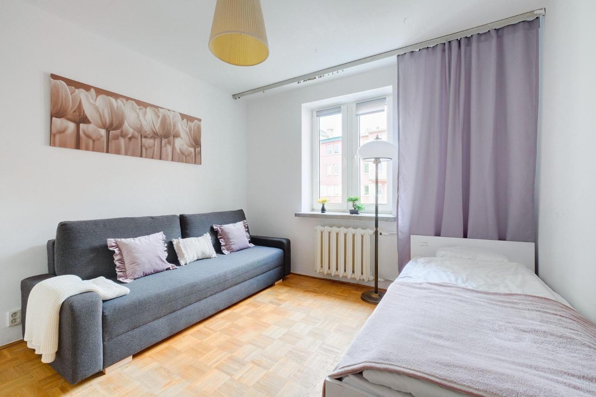 Spacious Apartment In Green Location Βαρσοβία Εξωτερικό φωτογραφία