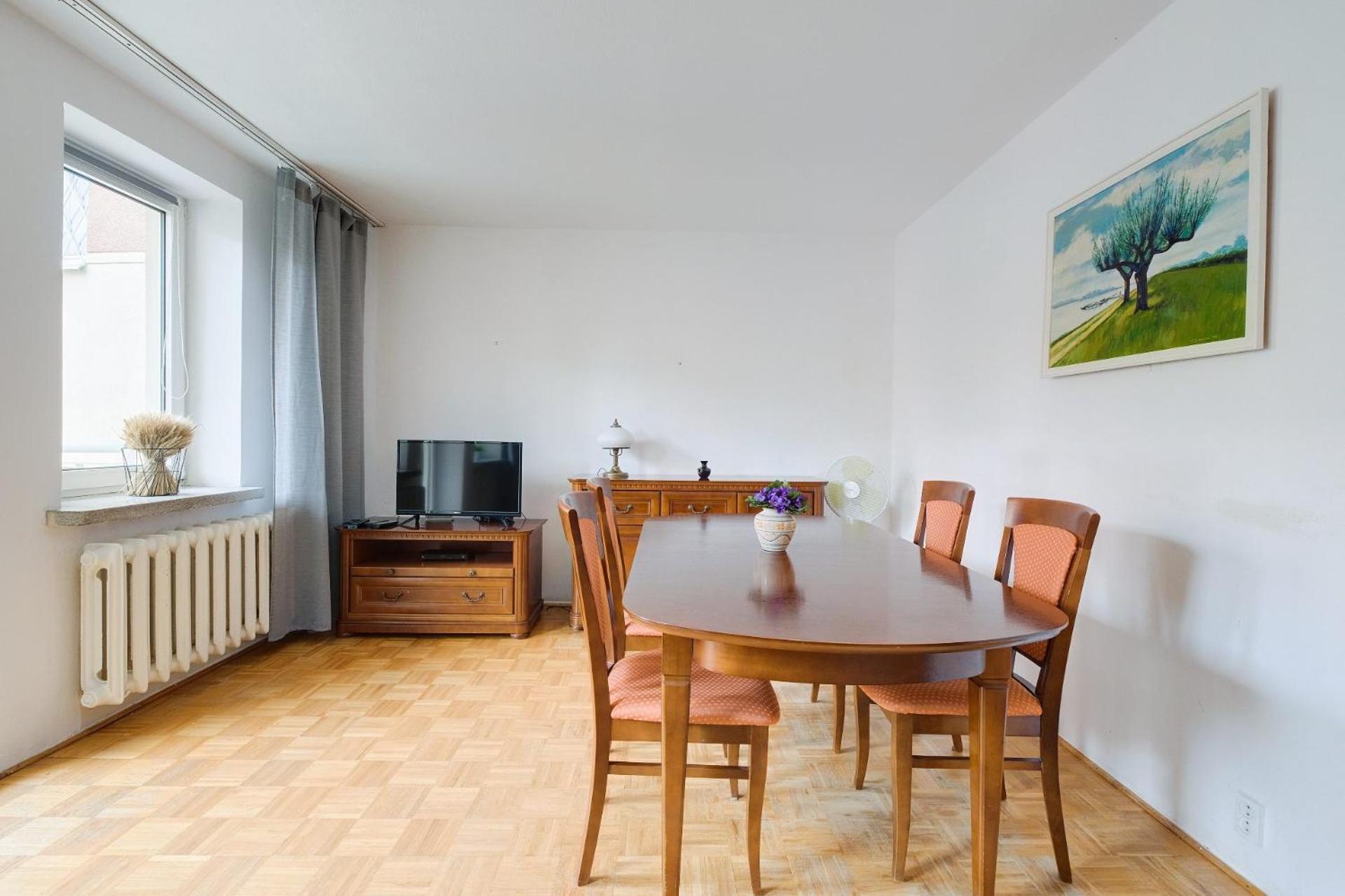 Spacious Apartment In Green Location Βαρσοβία Εξωτερικό φωτογραφία