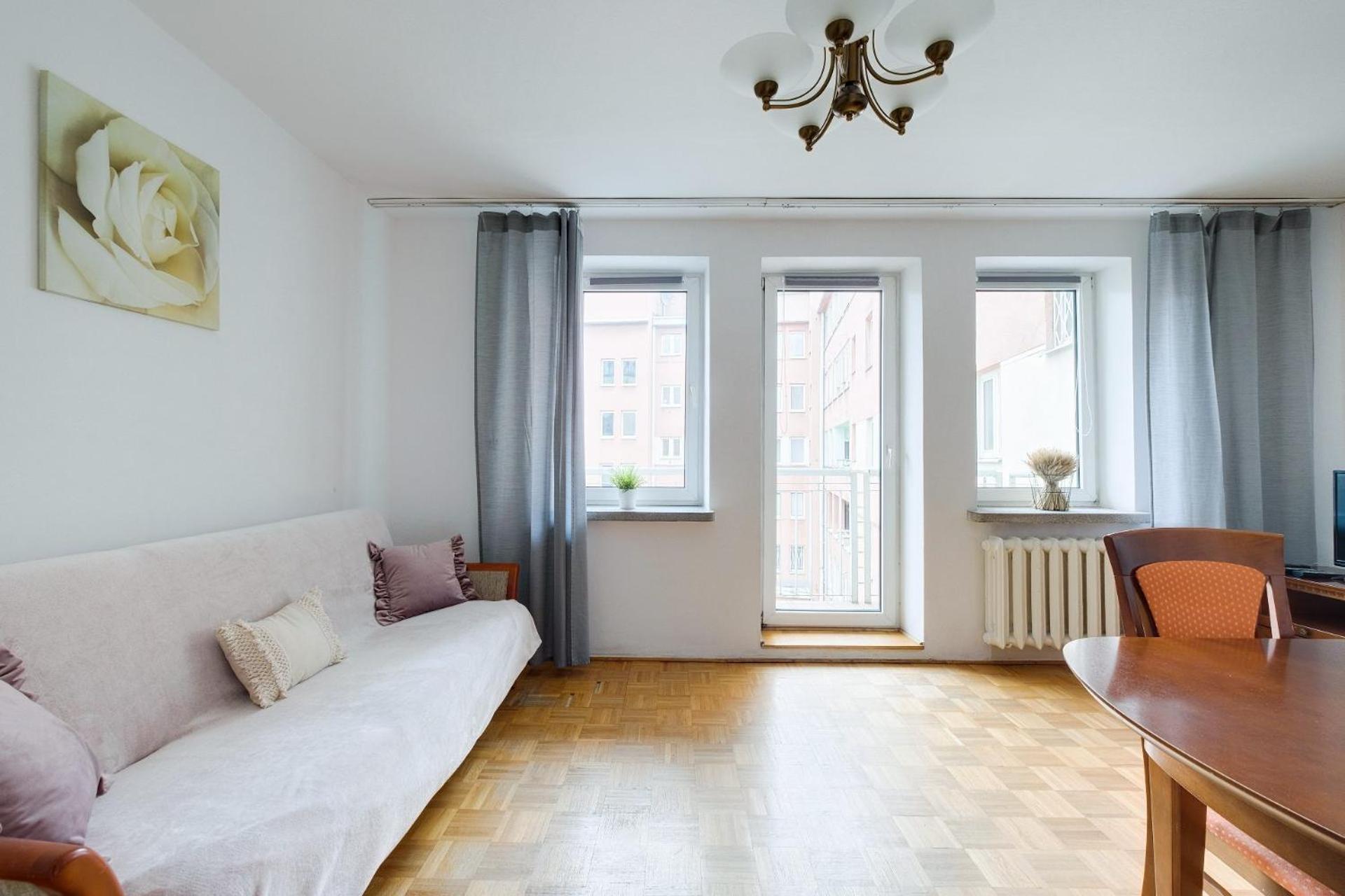 Spacious Apartment In Green Location Βαρσοβία Εξωτερικό φωτογραφία