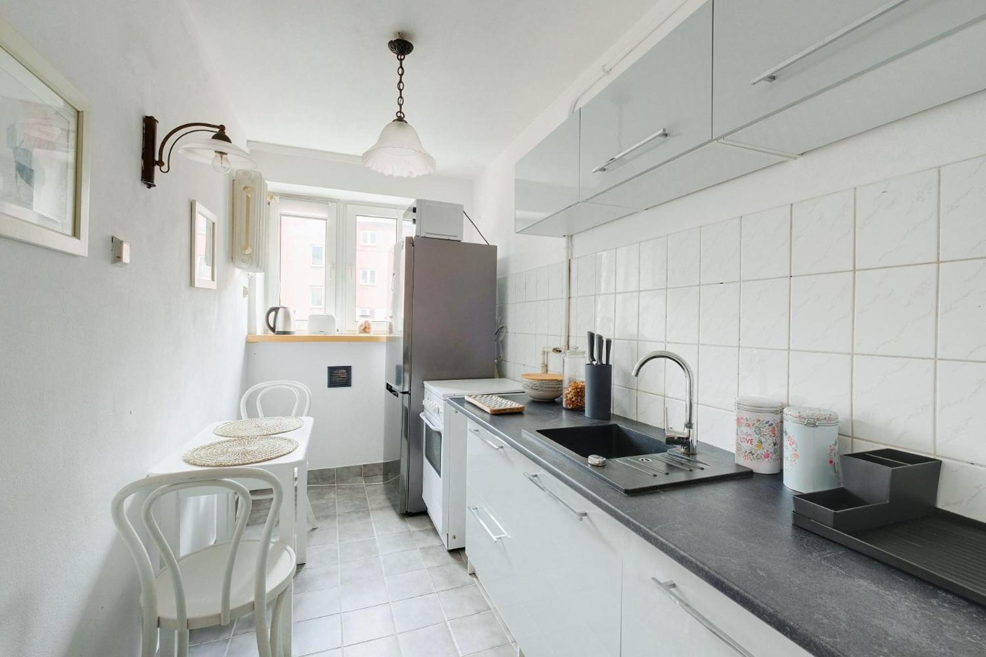 Spacious Apartment In Green Location Βαρσοβία Εξωτερικό φωτογραφία